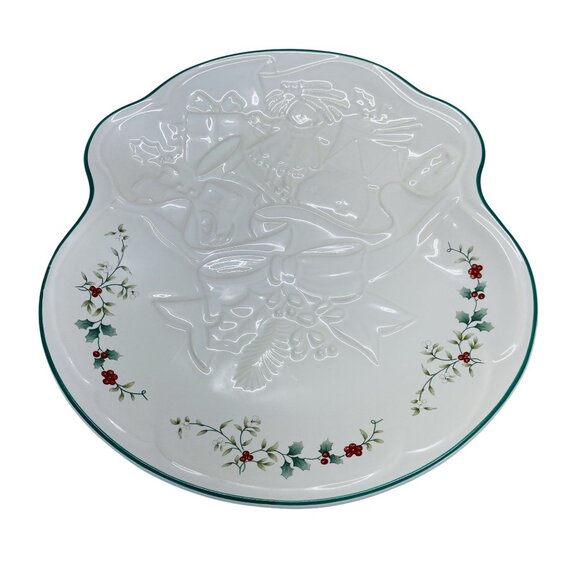 Pfaltzgraff Winterberry Embossed 11" Christmas Serving Tray Holiday Tableware - Picture 2 of 4